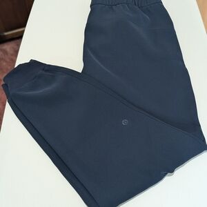 Lululemon Joggers Womens Size 10 Navy Woven Stretch Lightweight Travel Pants